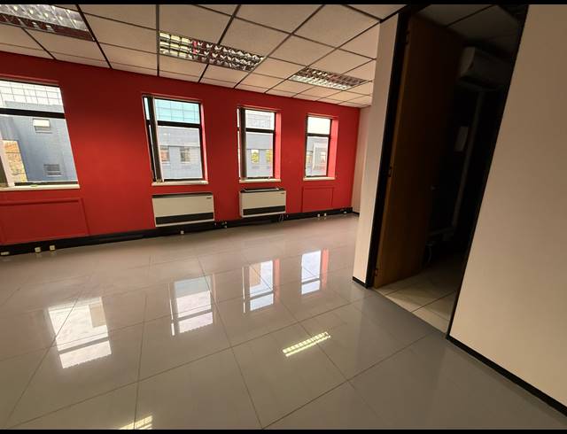 502M² OFFICE TO LET IN ROSEBANK
